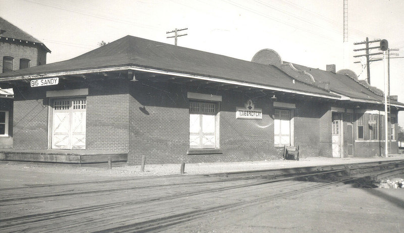 Vintage postcard of the Texas & Pacific Railway Depot in Big Sandy, Texas