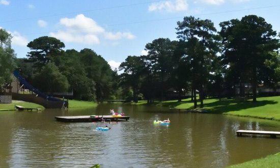 The lake at Salmon Lake Park & Resort