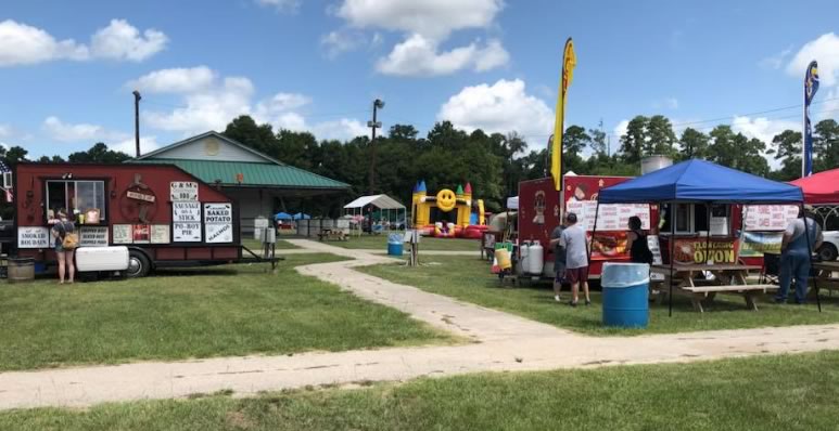 Trade Days in Joe Pedigo Park in Livingston, Texas Trade Days in Joe Pedigo Park in Livingston, Texas