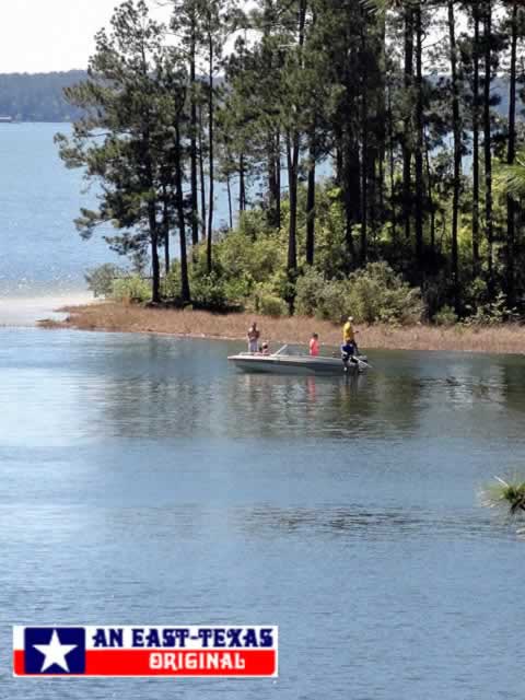 Fishing on beautiful Toledo Bend Reservoir